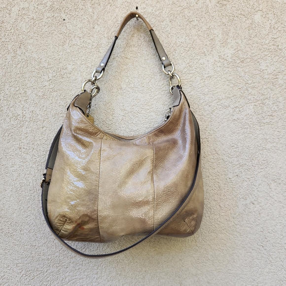 COACH Kristen Patent Leather Hobo Crossbody Bag Taupe Large 19299 - Picture 3 of 11